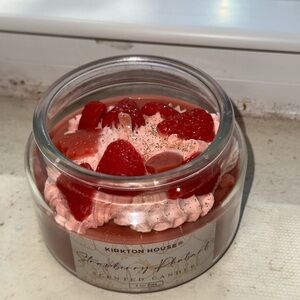 Strawberry & Rhubarb Scented Candle - Pink